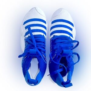 Adidas Trae Young 2 basketball shoes size 10